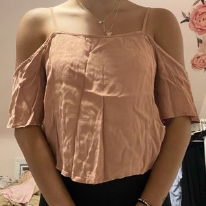 Off shoulder shirt
